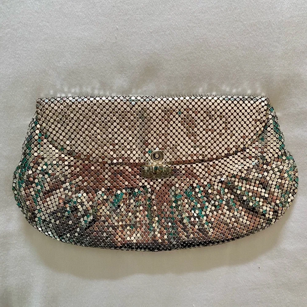 Whiting & Davis Co. Vintage Silver Mesh Evening Bag Clutch Rhinestone Closure